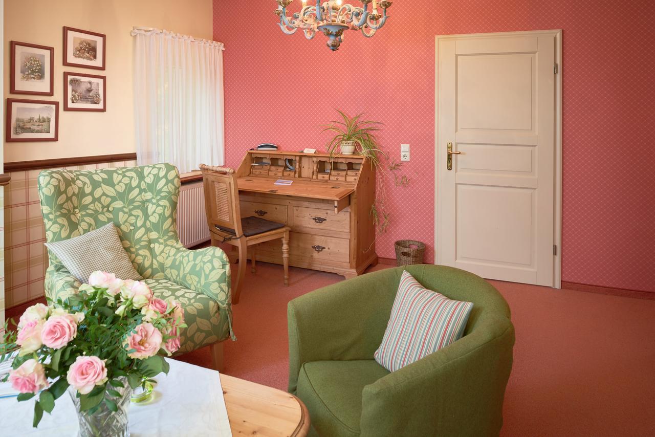 Pension Villa Edelweiss Sellin  Buitenkant foto